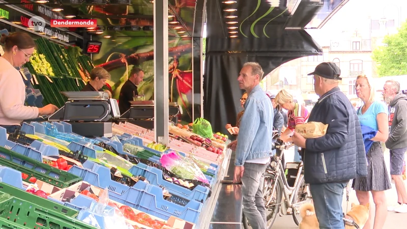 Marktkramers Dendermonde ongerust over nieuwe plannen Oude Vest: "Ze gaan niet allemaal kunnen blijven staan"