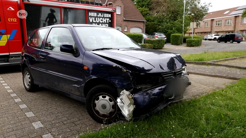 Autobestuurder op drift in Temse, mogelijk minderjarige joyrider