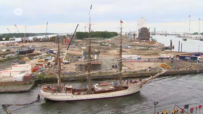 Mooi schouwspel op de Schelde: Tall Ships Races opnieuw vertrokken uit Antwerpen