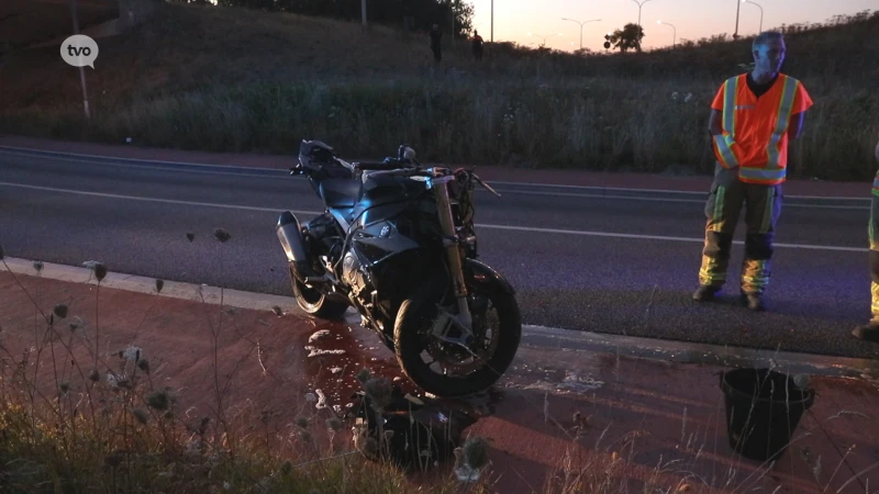 Straatrace tussen twee motoren eindigt met crash in Sint-Niklaas