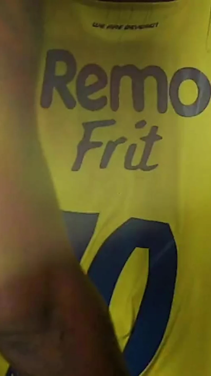 SK Beveren pakt uit met stunt: Dieumerci Mbokani speelt dit seizoen op de Freethiel