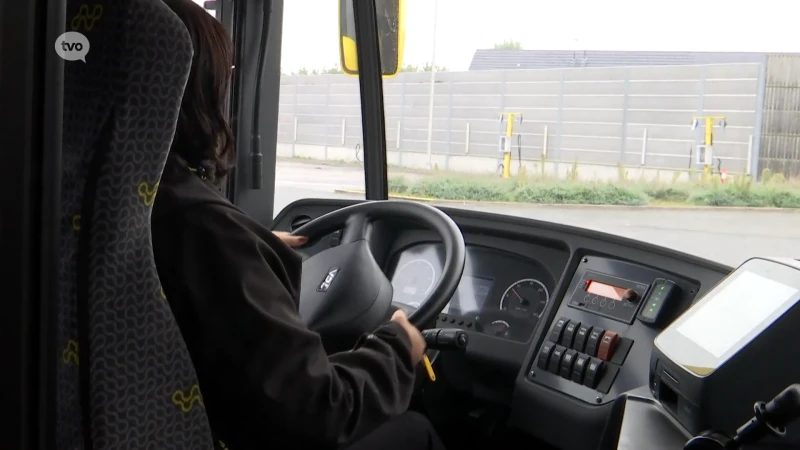 De Lijn zoekt 206 nieuwe chauffeurs, 25 in Oost-Vlaanderen