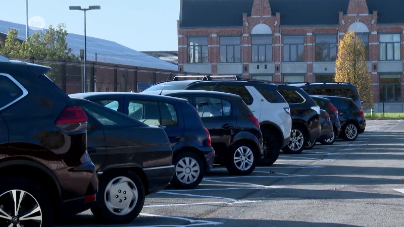 170 nieuwe parkeerplaatsen vlakbij SVK: parking Westerplein officieel geopend