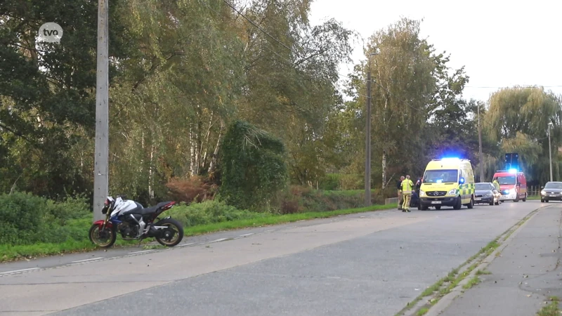 Motorrijder kritiek na zware val in Neerstraat in Waasmunster
