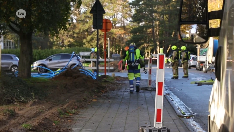 Gaslek aan Koningin Fabiolapark in Sint-Niklaas bij werken aan fiberkabels