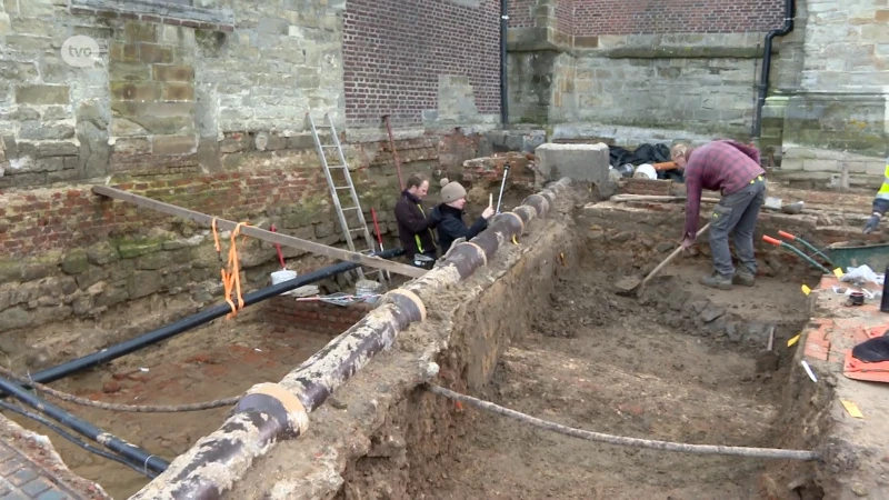 Bijzondere vondsten van archeologen aan het Abdijplein in Ninove