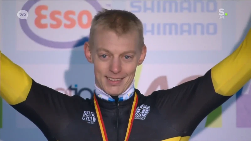 Wetteren plant groot feest voor Belgisch kampioen veldrijden Michael Vanthourenhout