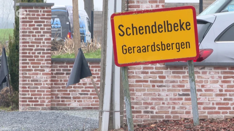 Protest tegen kazerne in Schendelbeke laait weer op: "Vastgoedprijzen zullen kelderen"