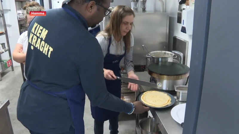 Pannenkoeken met Lichtmis: ook de medewerkers van Kiemkracht lusten er wel eentje