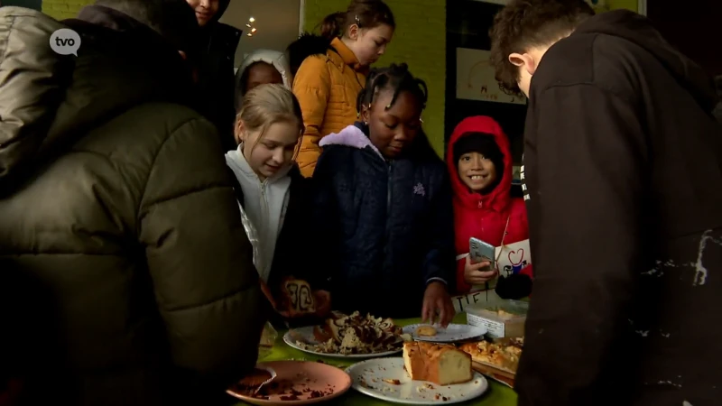 Leerlingen van Sint-Niklase school halen geld op voor slachtoffers van aardbevingen: "Ze wilden iéts doen"