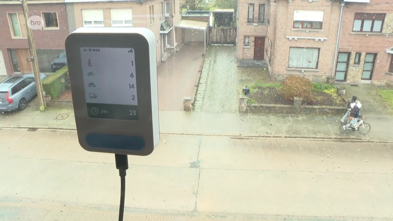 Buren van school in Herzele gaan het effect van een schoolstraat meten met telramen