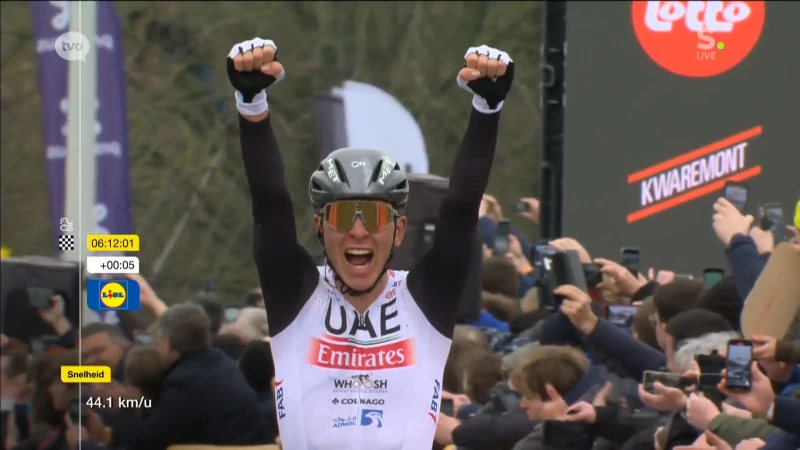 Tadej Pogacar wint op grandioze wijze de Ronde van Vlaanderen