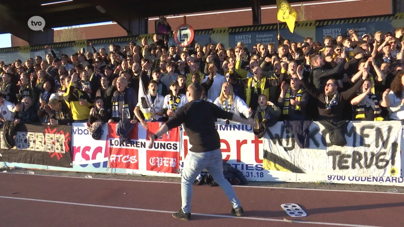 Hongerige supporters zien Lokeren-Temse (nog) geen kampioen worden: "Maar dit is een ploeg die zeker een reeks hogerop zal spelen!"
