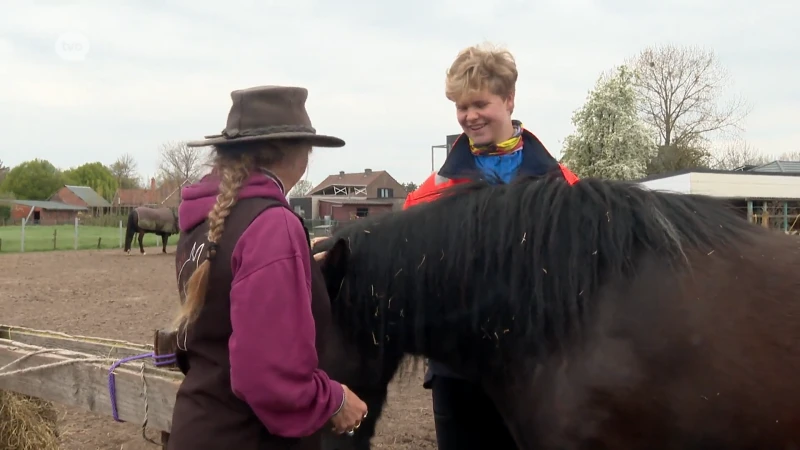 Wout (15) heeft ASS en komt helemaal tot rust op de zorgboederij in Lokeren, maar hij zoekt nu iemand die hem wil brengen