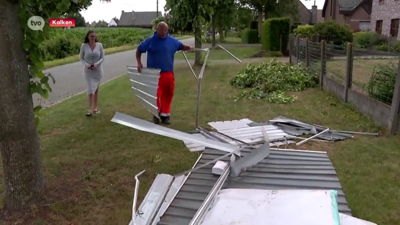 Windhoos richt serieuze schade aan in Laarne, brandweer doet dertigtal interventies