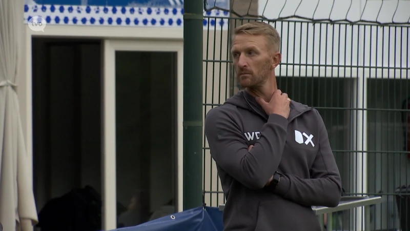 SK Beveren-trainer Wim De Decker: "Als we ambities willen waarmaken, moet er nog wat bij"