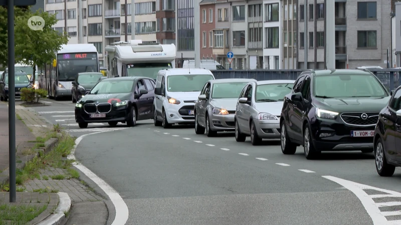 Werken op de N16 in Sint-Niklaas gestart, meteen file