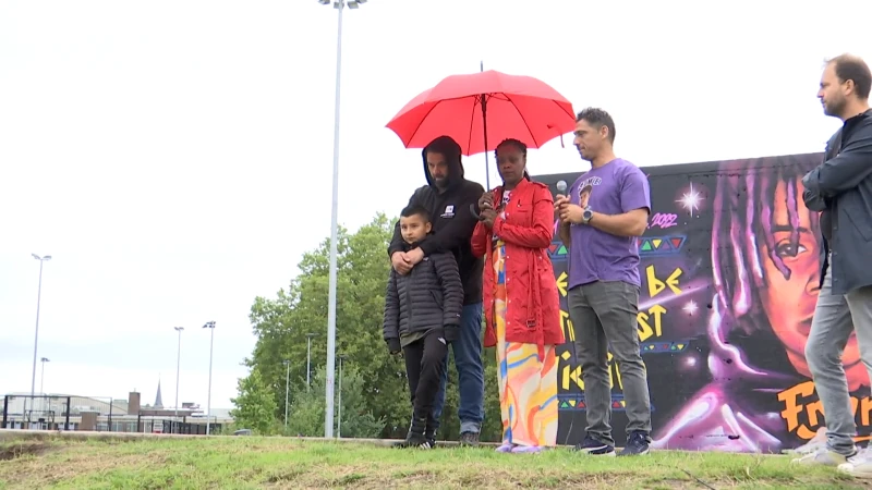 Vrienden en familie herdenken skater Francis (16), die jaar geleden van de weg werd gemaaid door bestuurder onder invloed