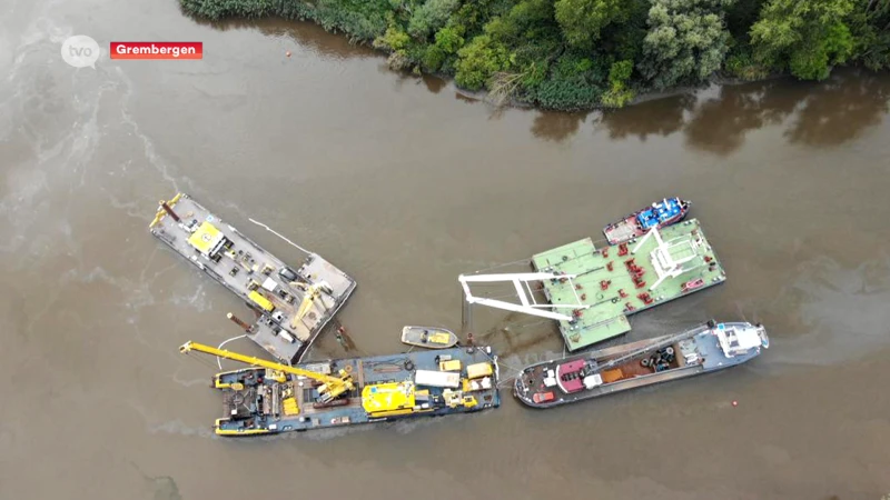 Bergingsactie van gezonken schip in Grembergen verloopt moeizaam