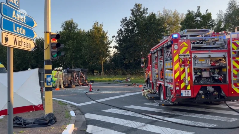 Wichelen: Zwaar ongeval op kruispunt Moleken, één persoon in kritieke toestand naar ziekenhuis