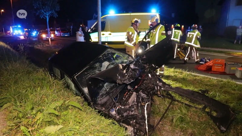 Aanrijding tussen drie wagens richting op- en afrittencomplex E17 in Haasdonk