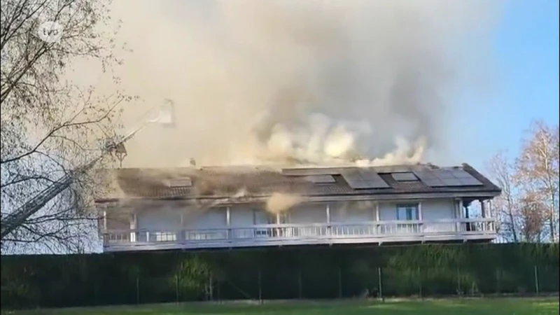 Huis onbewoonbaar na zware uitslaande brand in Overboelare