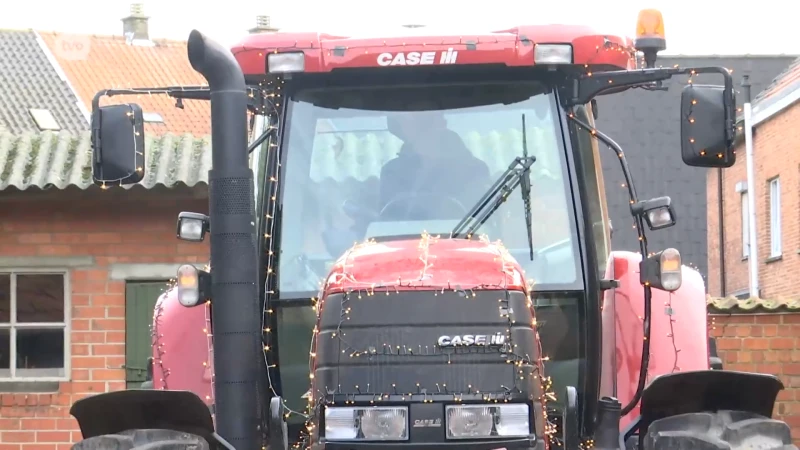 Beverse landbouwer toont hoe hij zijn tractor versiert voor lichtjesstoet: "Sector positief in de kijker zetten"