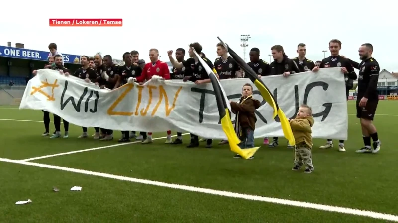 1.000 supporters vieren de promotie van Lokeren-Temse: "Beveren, Lokeren komt eraan!"