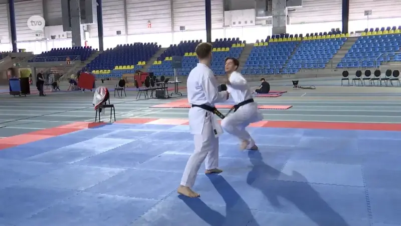 Aalsterse broers Buchinkskiy blikvangers op EK Karate in Gent: "We zijn elkaars beste vrienden, maar ook grootste concurrenten"