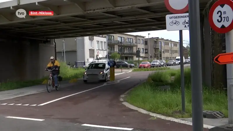 Maatregelen tegen gevaarlijke verkeerssituatie aan verbinding met nieuwe fietsbrug in Sint-Niklaas