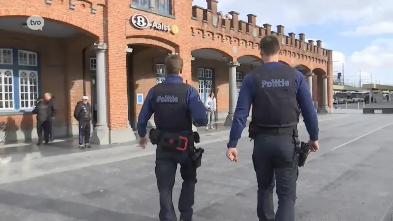 Drie gewonden na vechtpartij op trein en in station van Aalst