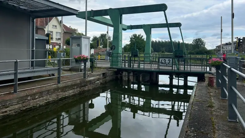 De Vlaamse Waterweg verkrijgt vergunning voor vernieuwen stuw Denderleeuw