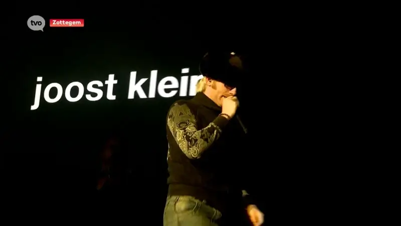 Rock Zottegem: Joost Klein zet tent in vuur en vlam, Toto sluit main stage af