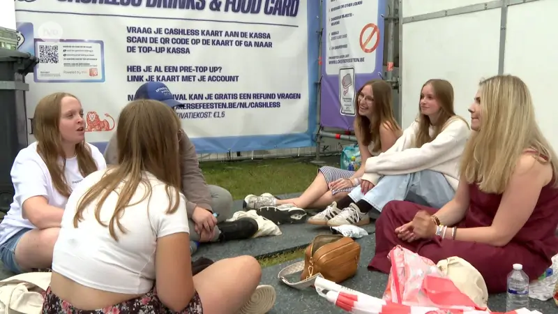 Fans van het eerste uur aan de poorten van de Lokerse Feesten