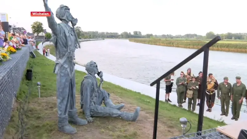 Wichelen viert 80 jaar bevrijding, nabestaanden van gecrashte piloten uit Amerika wonen onthulling monument bij