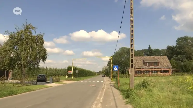 Politie houdt grootschalige zoekactie na inbraakpoging in Sint-Niklaas