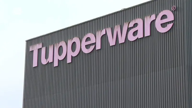 Tupperware vraagt bescherming tegen schuldeisers en zoekt een overnemer