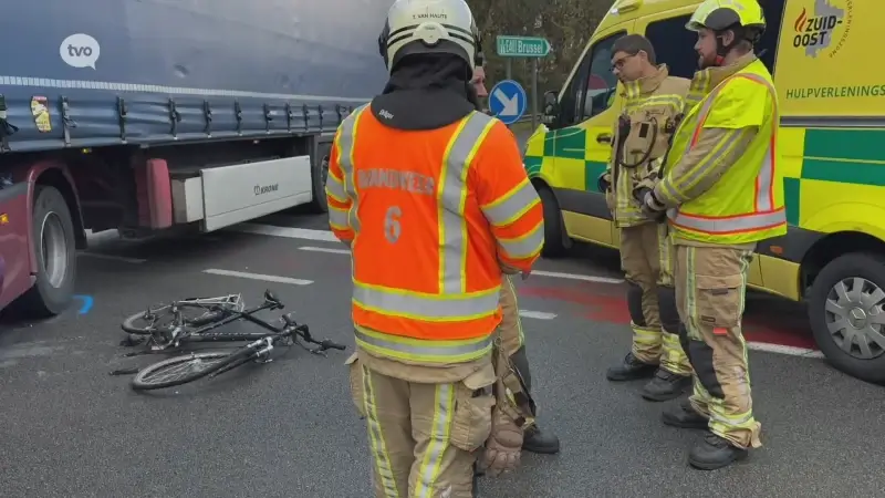 Fietser zwaargewond bij dodehoekongeval in Erpe Mere