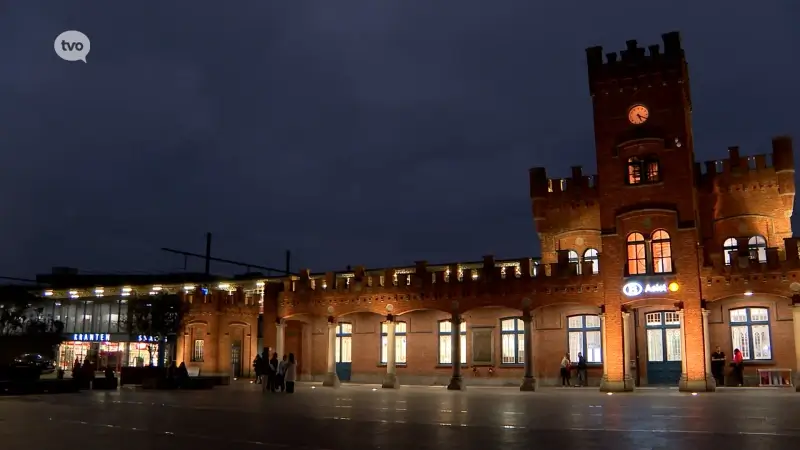 Burgemeester Aalst na omsingeling politie: "Stationsomgeving wordt strijdtoneel voor rivaliserende bendes, verhoogde politie-inzet"