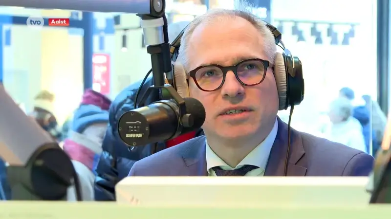 Matthias Diependaele te gast bij radiozender Oilsjt Mjoezik: "Sfeer tijdens Aalst Carnaval is fantastisch"