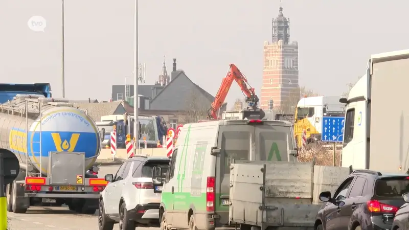 Gevreesde verkeershinder blijft uit aan Mechelse Poort