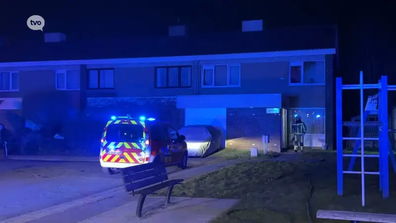 Vier mensen met rookintoxicatie naar het ziekenhuis bij woningbrand in Outer