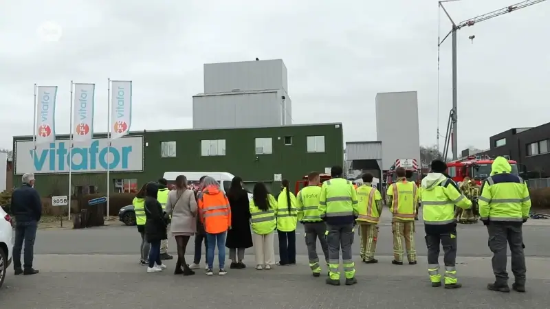 Tientallen werknemers geëvacueerd na brand in veevoederbedrijf in Sint-Niklaas