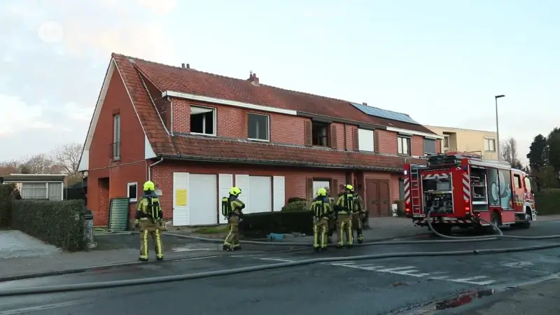 Bewoners ontsnappen ternauwernood maar huis is onbewoonbaar na brand in Sint-Niklaas