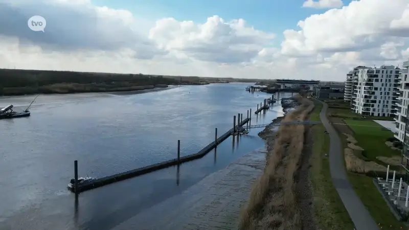 Internationale actiegroep voor drinkbare rivieren trekt door de Scheldevallei