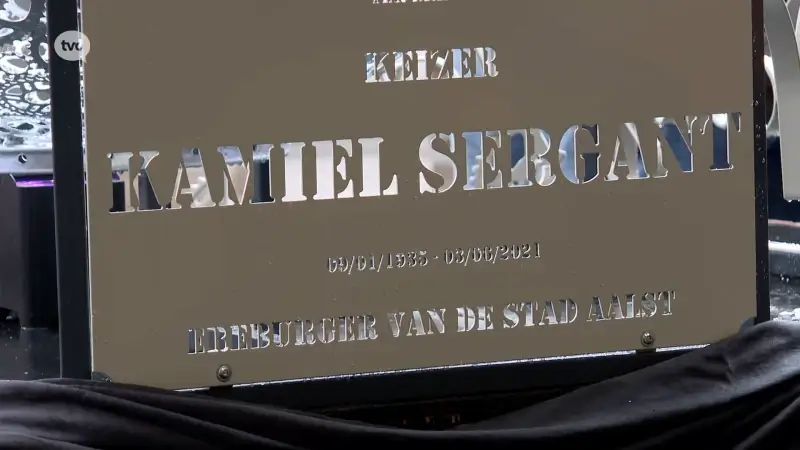 Standbeeld voor Kamiel Sergant is een feit dankzij leerlingen VTI: "Hij blijft zo verder leven in Aalst"