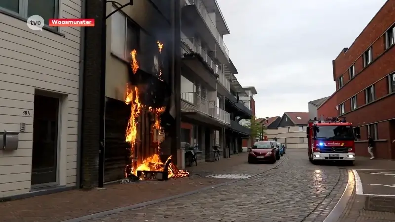 Bewoners na appartementsbrand in Waasmunster: "Dit is niet onze fout"