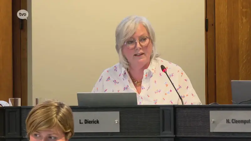 Na drie uur debatteren hakt stadsbestuur Dendermonde de knoop door: "We moeten het doen voor de toekomst van onze stad"