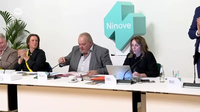 Guy D'Haeseleer keert terug als burgemeester van Ninove na herstel levertransplantatie