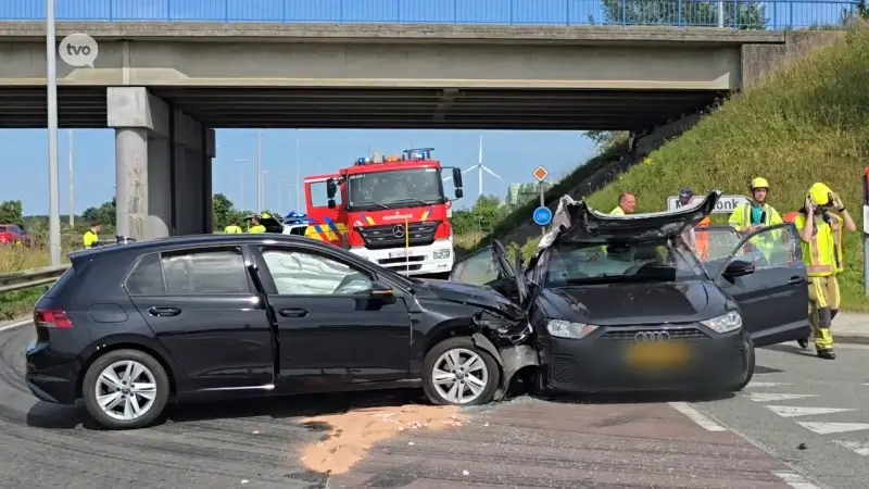 Een zwaargewonde en 4 lichtgewonden bij auto-ongeval in Sint-Gillis-Waas